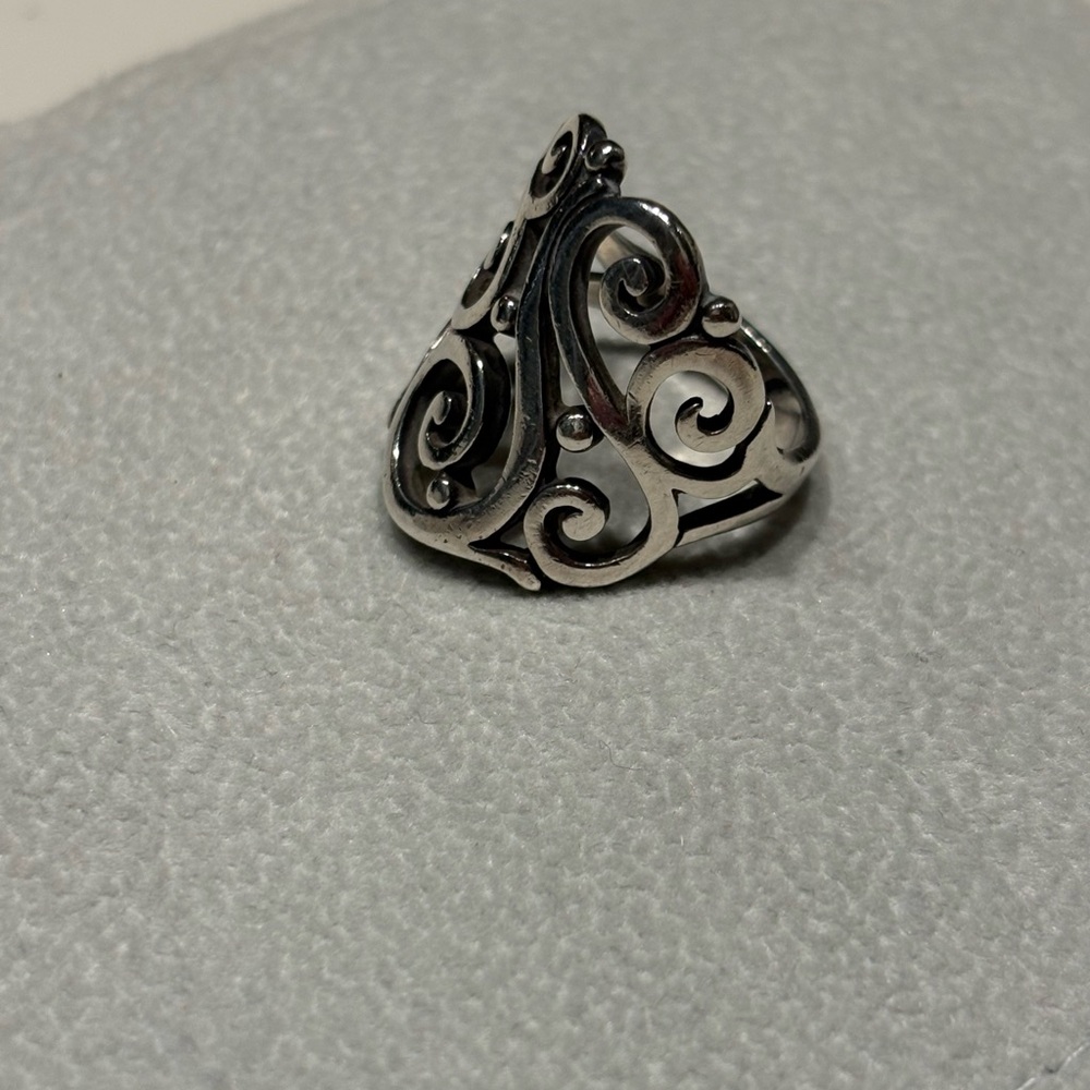 Retired James Avery Sterling Silver Open Sorrento Ring Size 6.5 - Picture 4 of 7